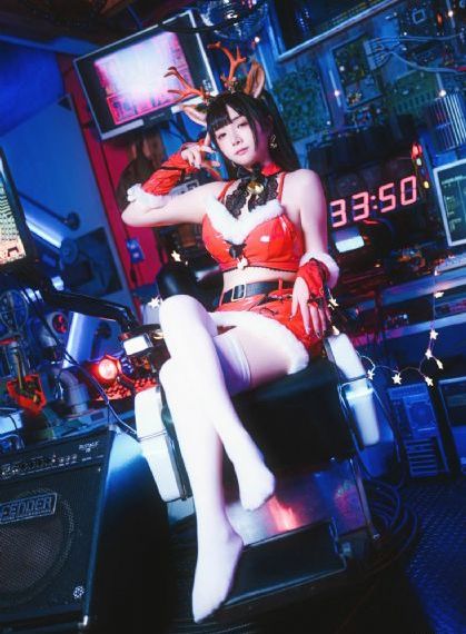 伊人网站欧美_720免费播放