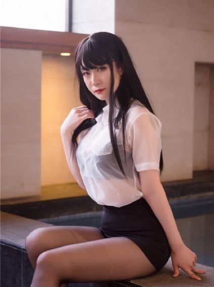 欧美丰乳肥臀女星_DVD在线观看完整版