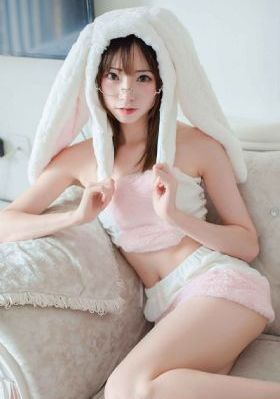 欧美黄色月月撸_视频全集