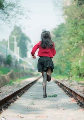 欧美一级黑寡妇完整版_DVD完整视频观看