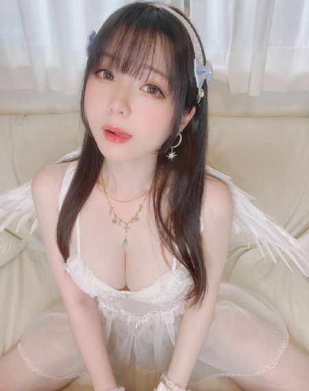 40多岁淑芬两腿间_英文版字幕