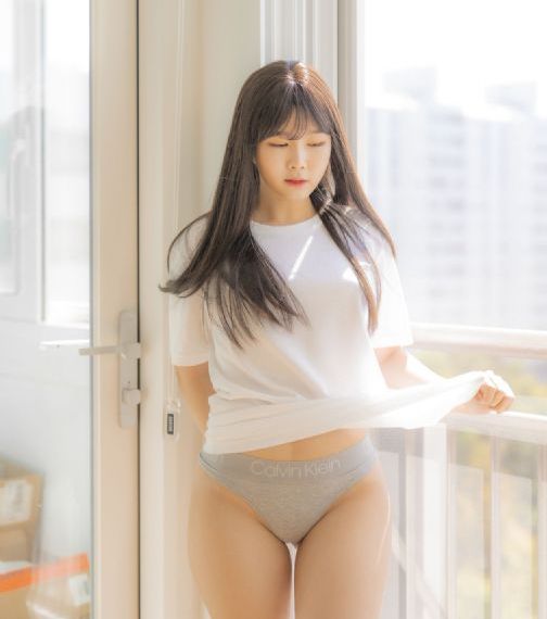 欧美灰色系头像_DVD电影全集观看