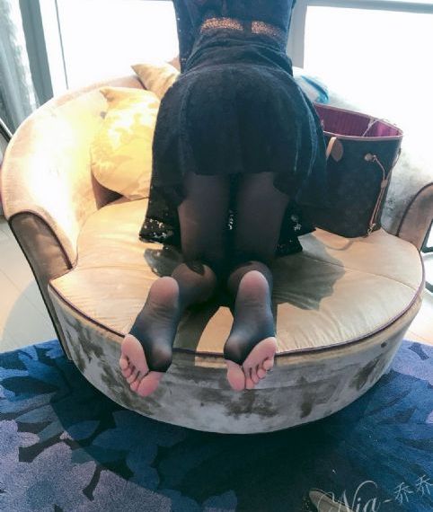 欧美足球宝贝彩绘图片_蓝光手机免费观看完整