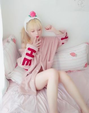 精品性动欧美成人视_十万网红美女美酱