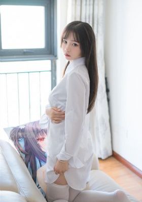 欧美微胖街拍_在线观看免费版