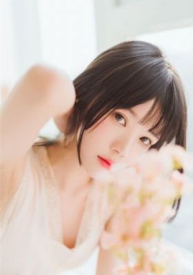 亚洲av无码一二区三区在线播放_高清免费播放