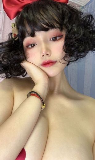 国产卡一卡二贰佰_720视频大全
