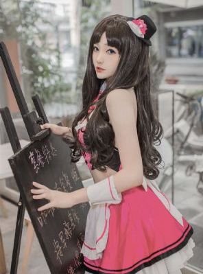 欧美男生头像霸气黑白_爱奇艺VIP神马影院手机在线